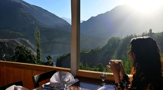 Lady having a tea at Khabasi Restaurant in Serena Altit Fort