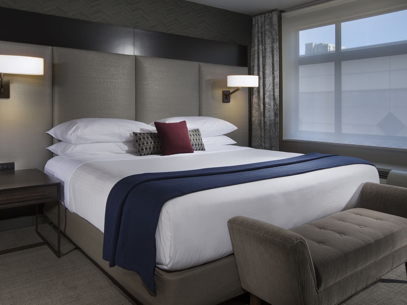 Bedroom of Metropolitan Suite at The Paramount Hotel Seattle