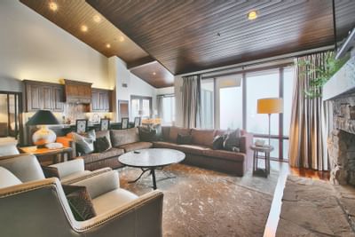 Interior of the living room of a Luxury Suite at Stein Lodge