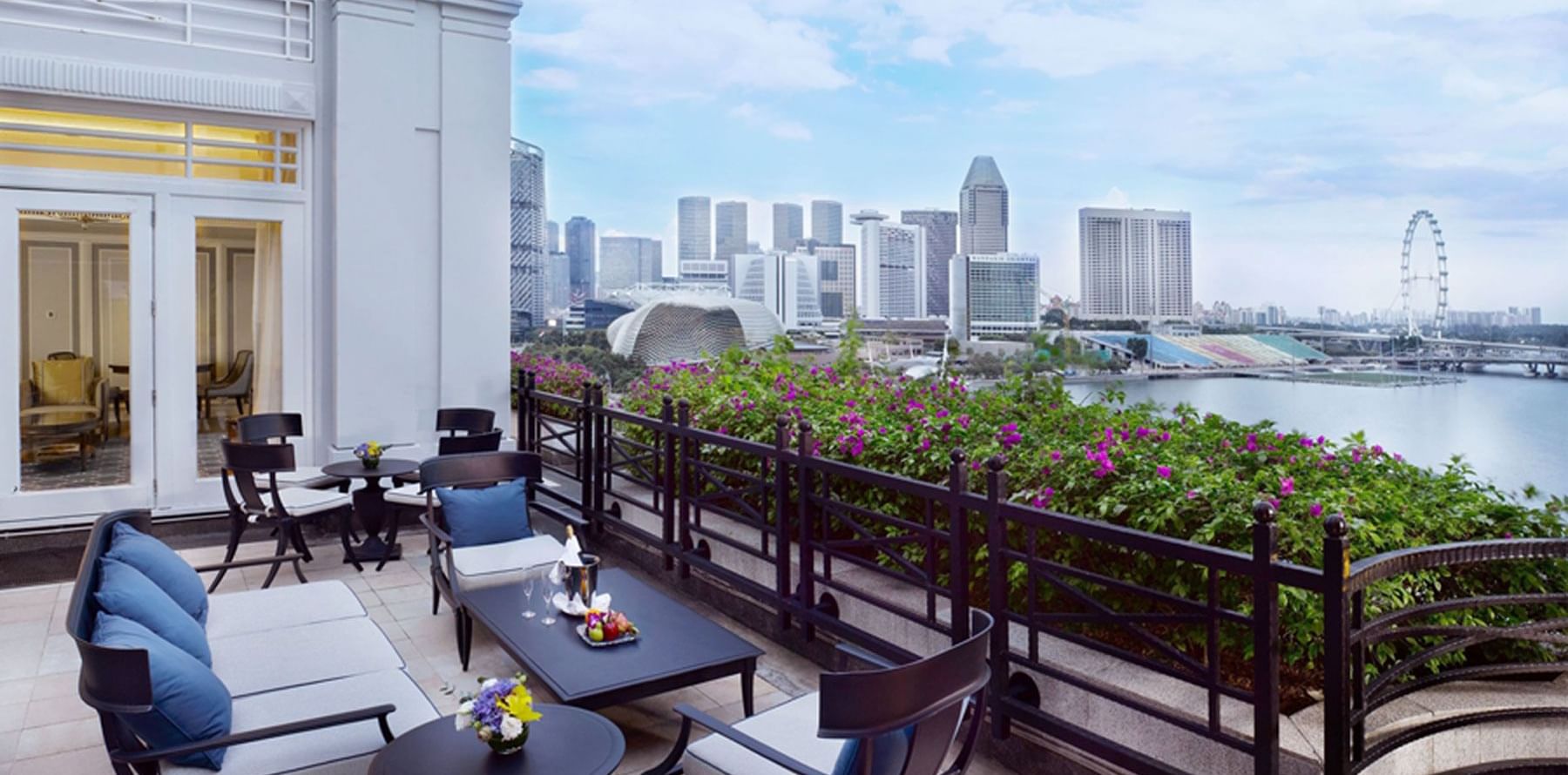 The terrace of the Fullerton Suite at the Fullerton Singapore