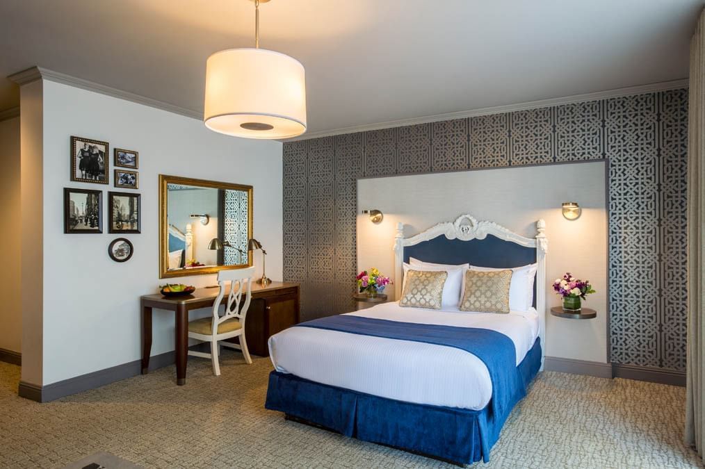 Balcony Suite Bedroom with double bed at Warwick San Francisco