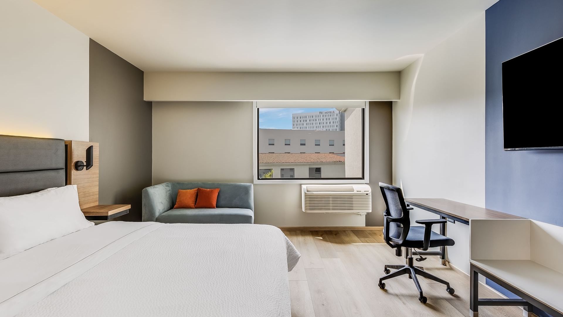 MK JUNIOR SUITE HABITACION_2025