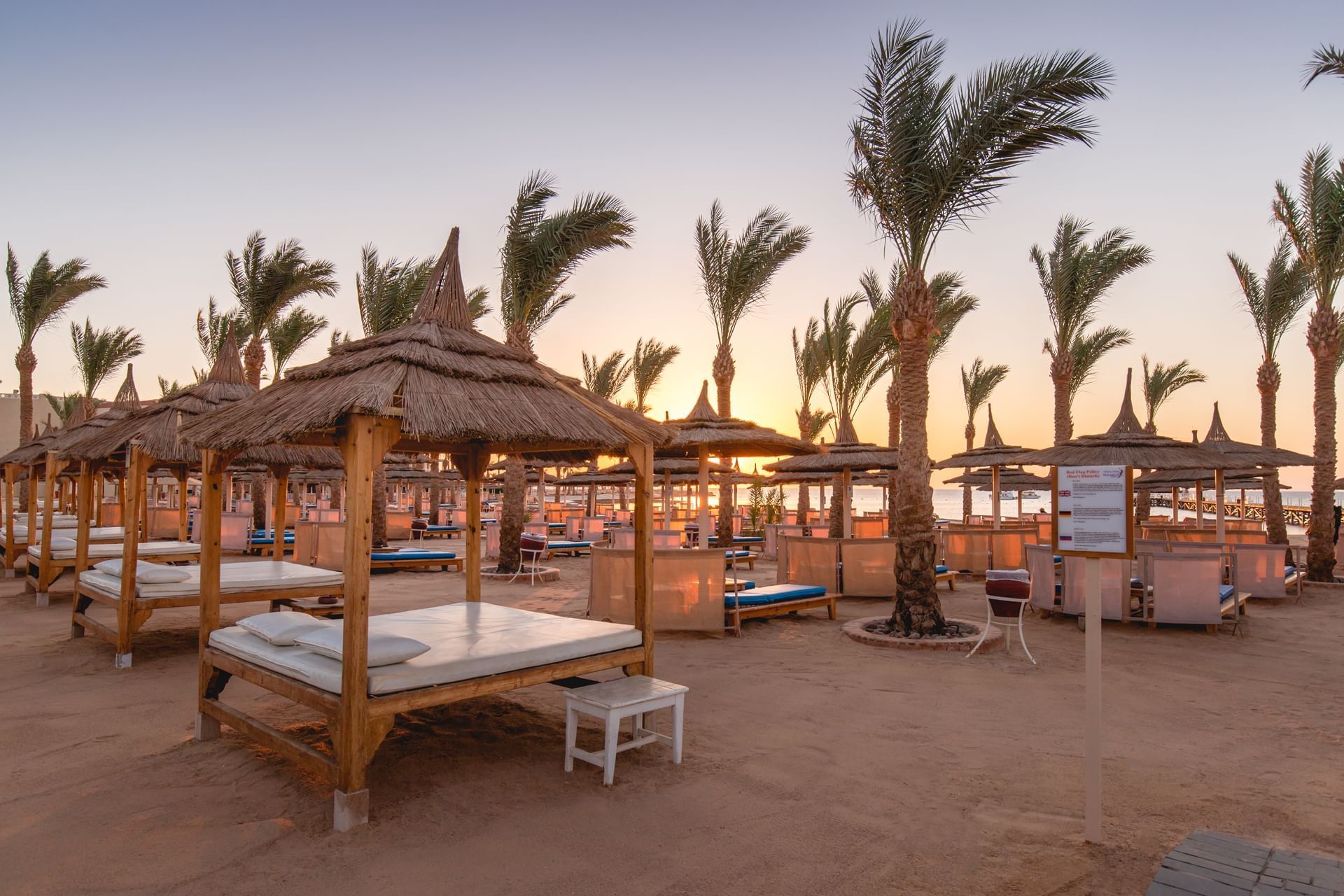 Contact & Location | Pickalbatros Palace Resort Hurghada