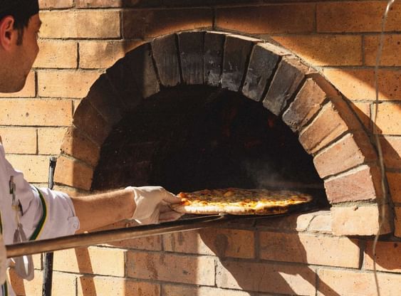 LA MAMMA Italian