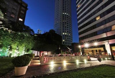 Exterior view of Hotel Emperador Buenos Aires at night