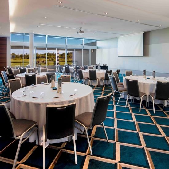 Meetings and Conferences at Pullman Magenta Shores Resort