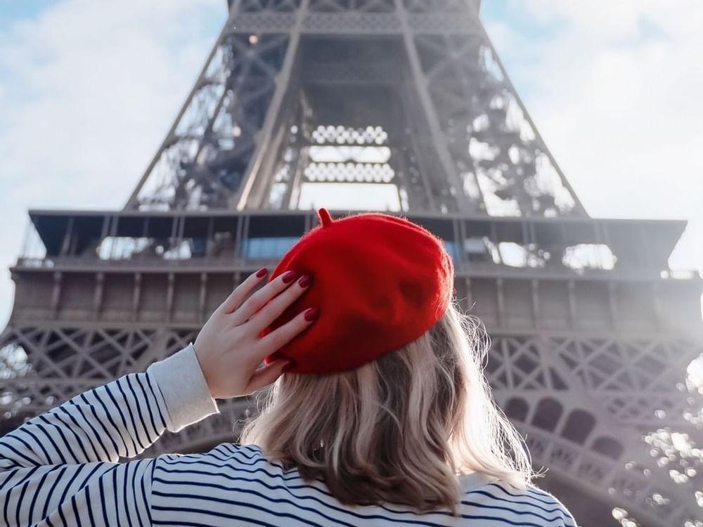 Girl in Alliance Française De Sydney Sofitel Sydney Wentworth