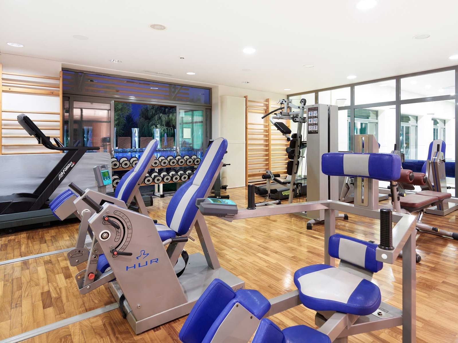 Training machines in a gym at Ana Hotels Europa