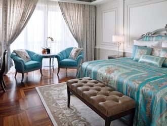 Bedroom of Premier Versace Room Creek View at Palazzo Versace
