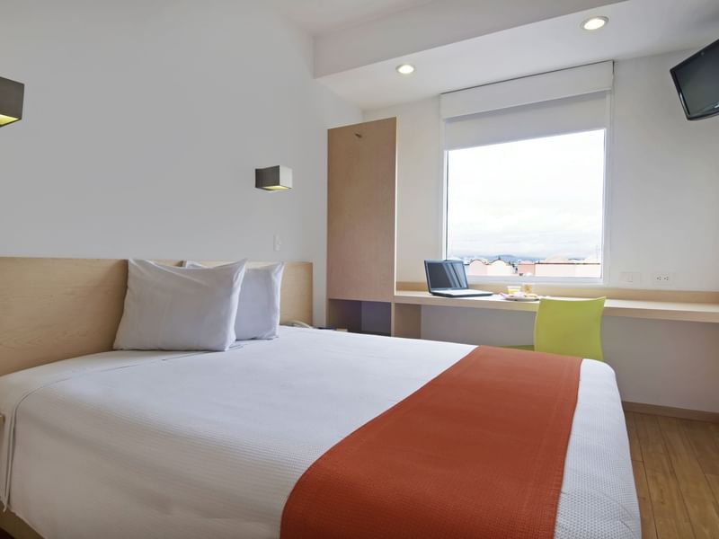 Área de tocador en habitación Superior de One Hotels