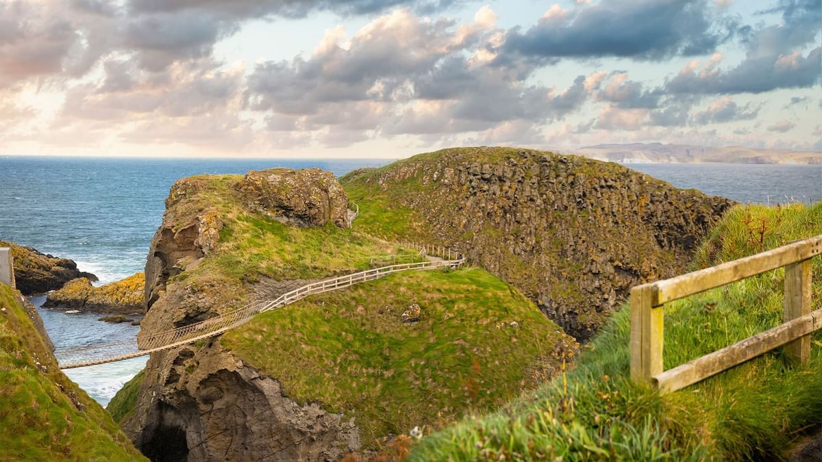 Carrick-a-Rede Rope Bridge
