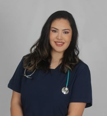 Dr. Laura Gil, MD
