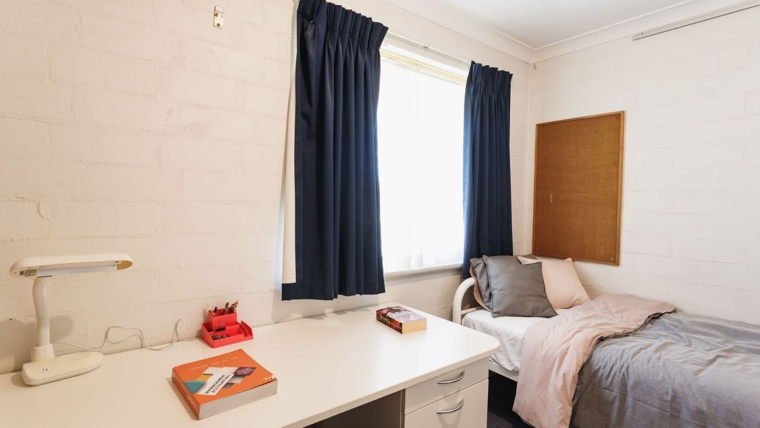 Comfortable room with desk and bed at UniLodge at Curtin University - Vickery House.