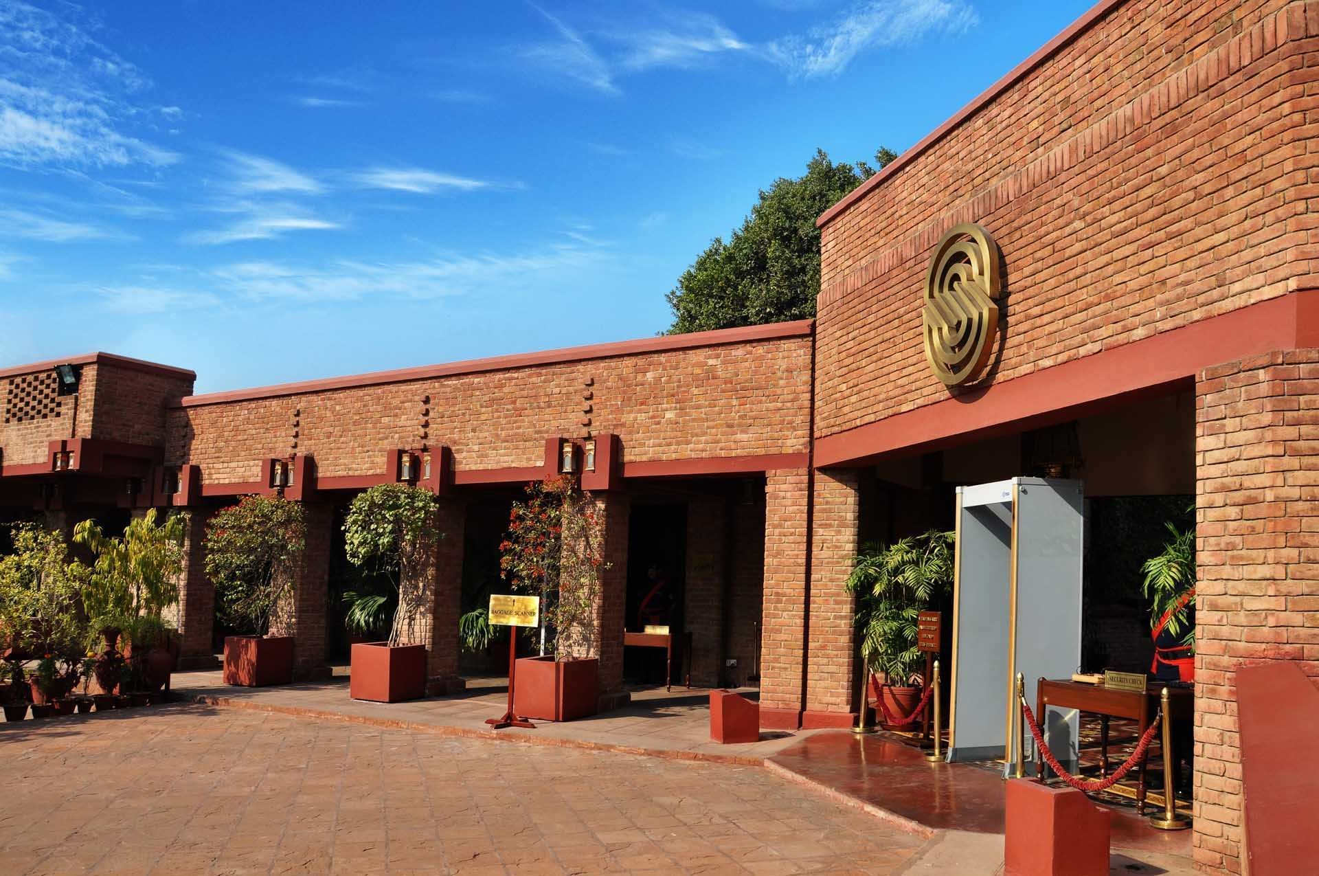 Faisalabad Serena Hotel Gallery