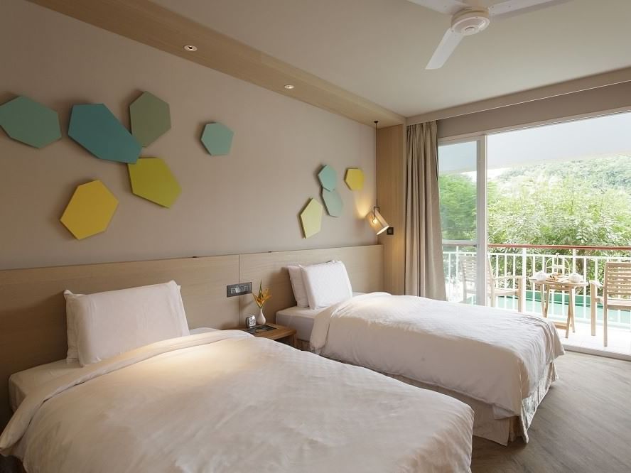 Twin beds in a Superior Premium View Room at Palau Royal Resort