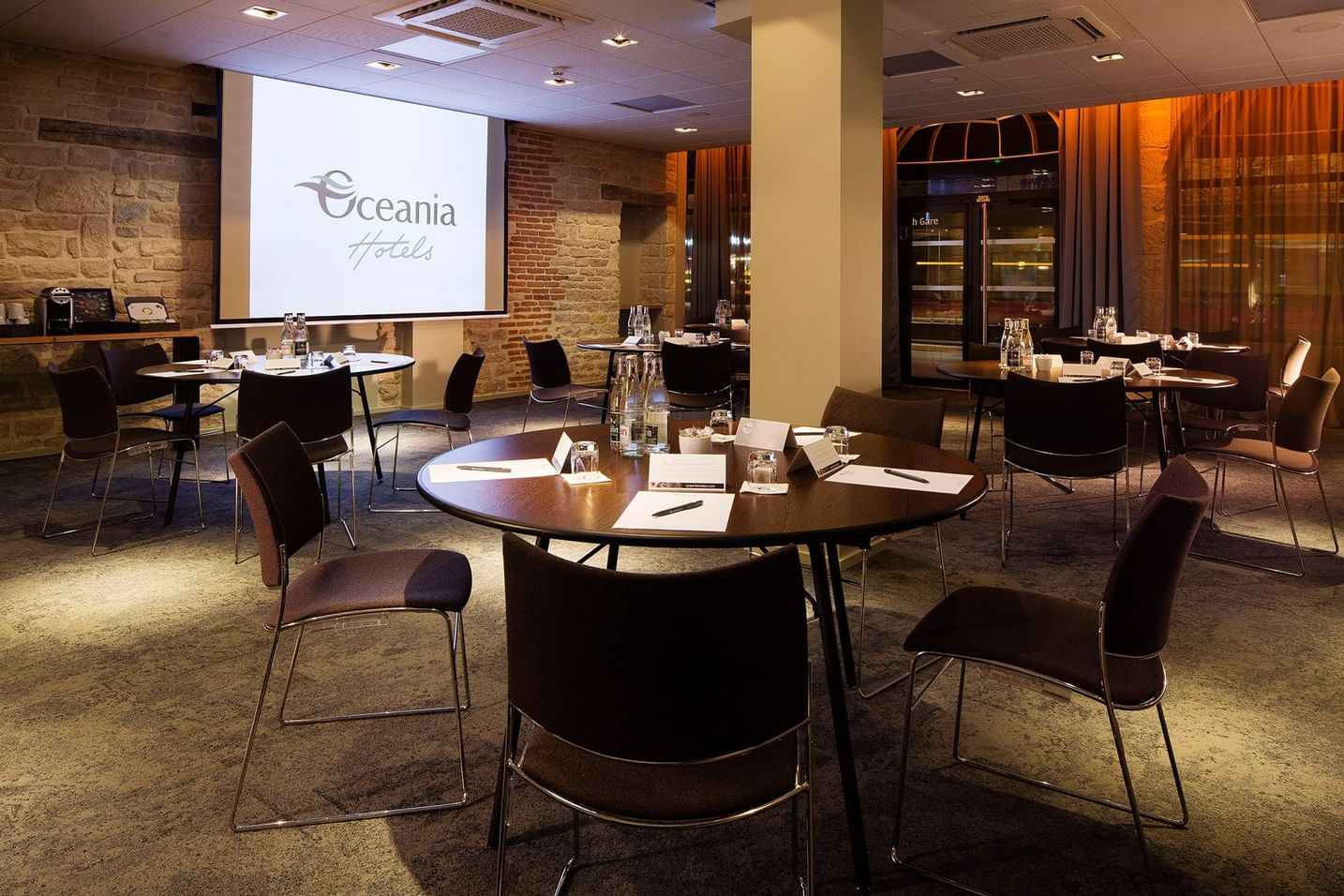Banquet tables in the Meeting Room at Oceania Le Jura Dijon