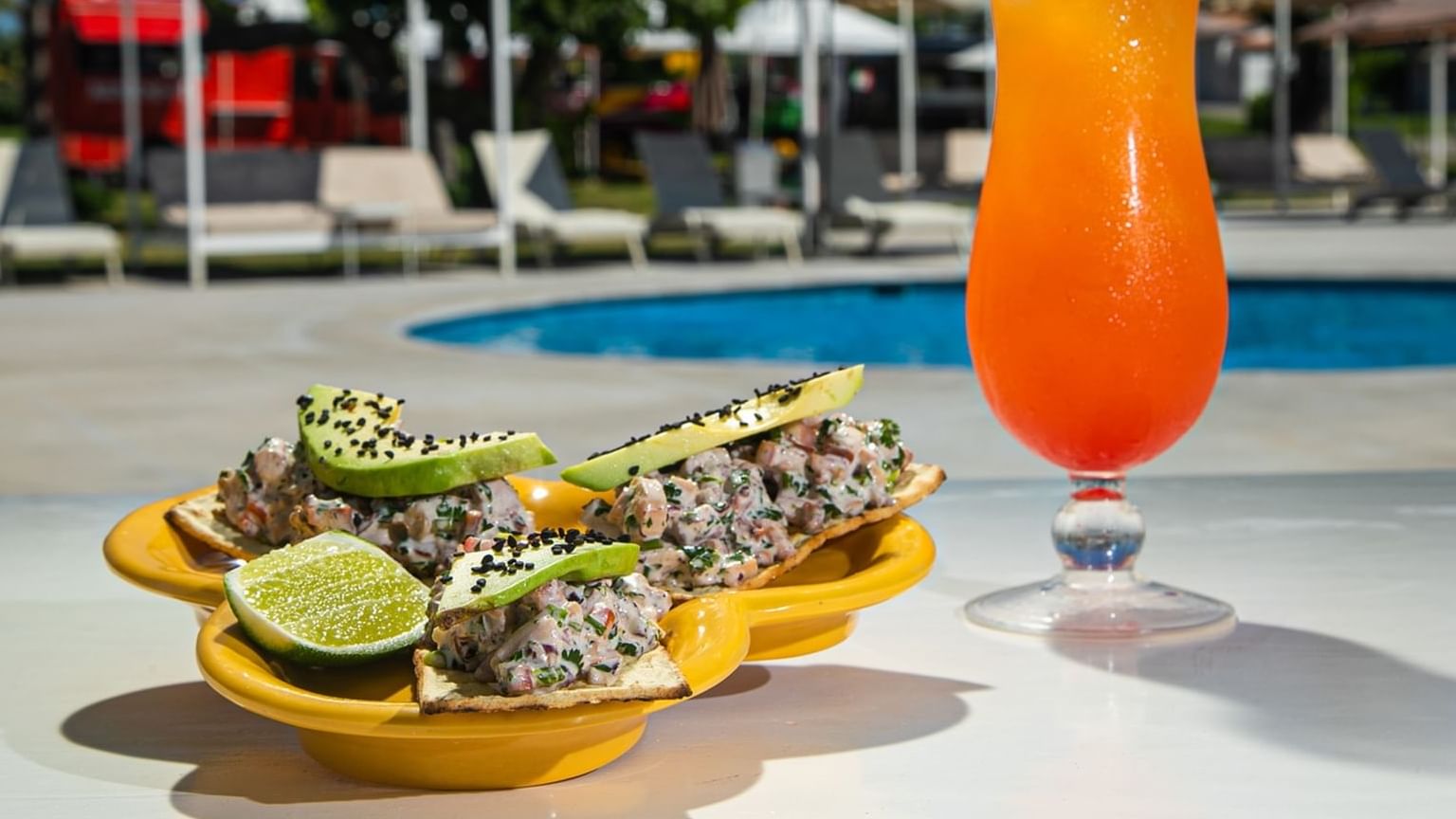 Ensalada de atún y cóctel, Scala Ocean Club, Palacio Mundo