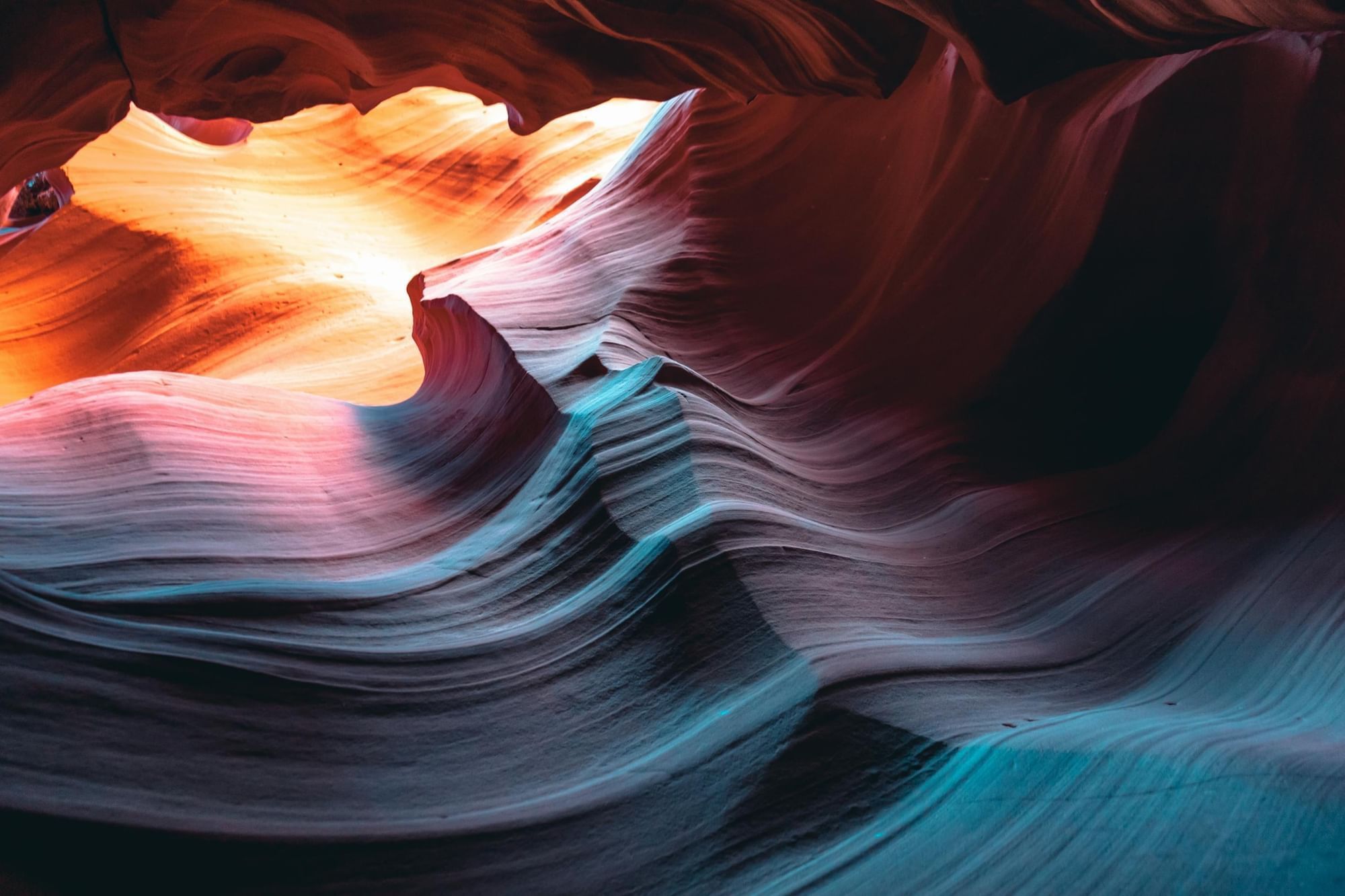 A wallpaper image