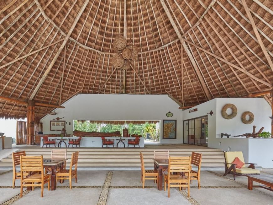 Lobby lounge area at The Explorean Kohunlich