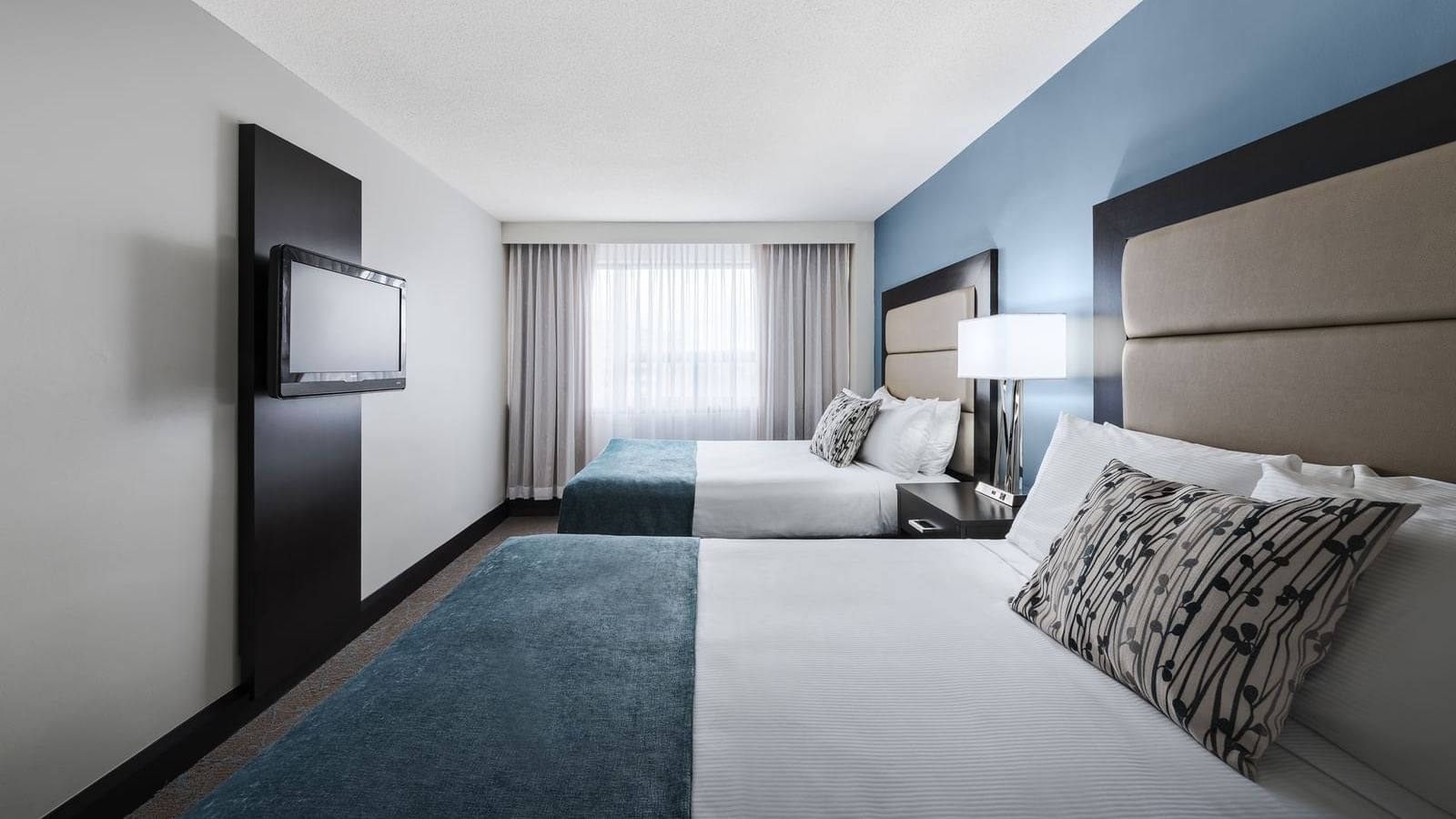 One Bedroom Suite Two Queen Beds Embassy Hotel & Suites Ottawa