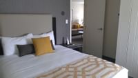 Coast-Kamloops-Premium-2-Bedroom-Suite-2-Queen-Beds 1