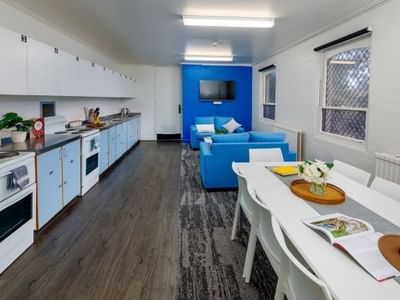 UniLodge @ UC - Buru Kitchen Dining