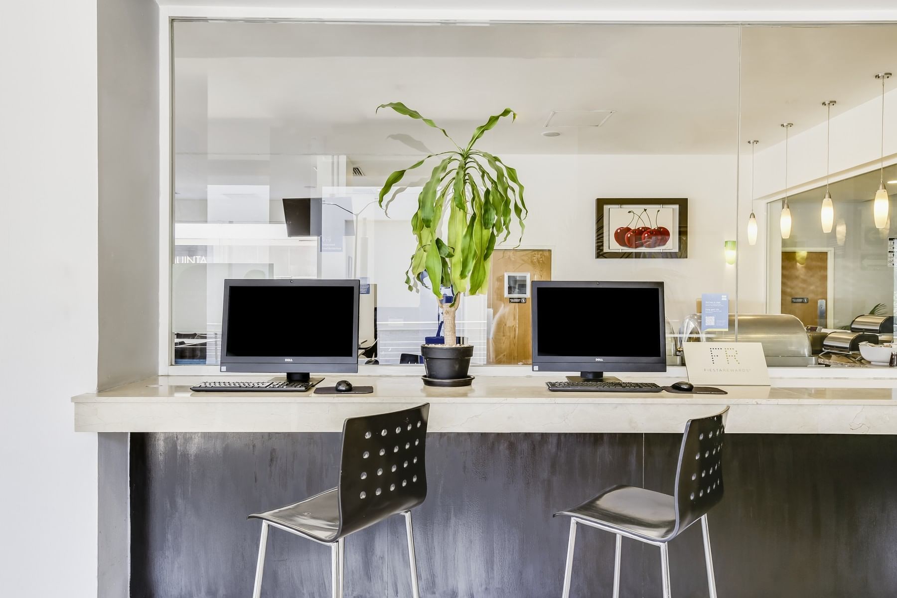 WORK COMFORTABLY