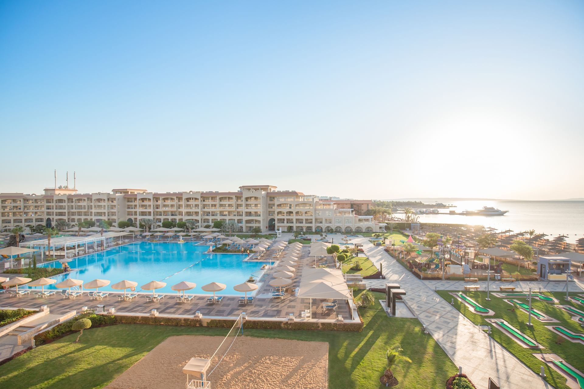 Discover Albatros White Beach Hurghada, Egypt: A Tropical Paradise