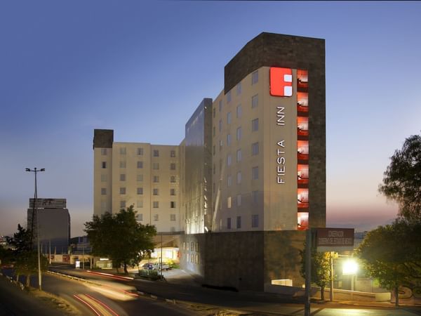 Exterior facade of Fiesta Inn Naucalpan