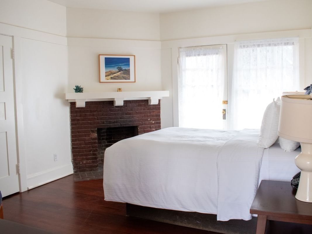 Banning House Lodge - Queen Room