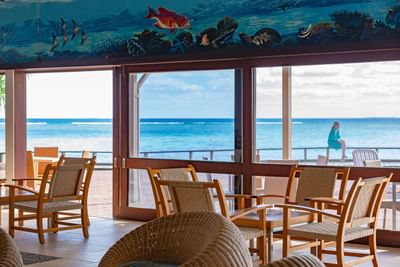 Interior of Baillie’s Bar at Heron Island Resort