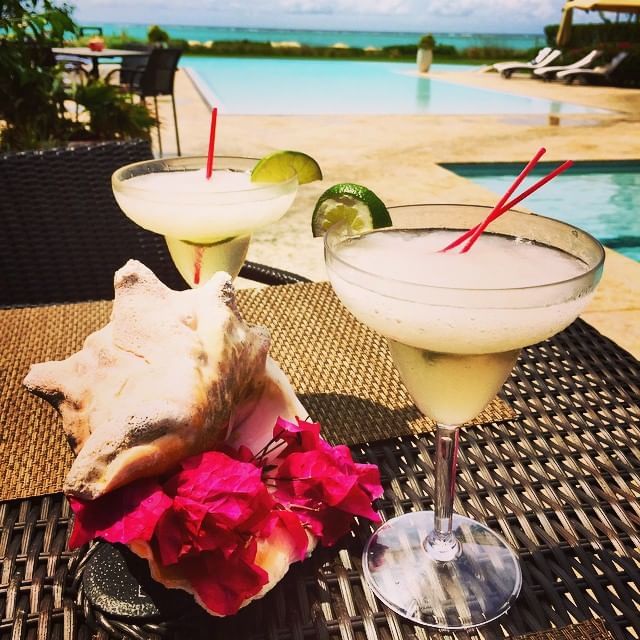 Close-up of cocktails served at The Somerset on Grace Bay