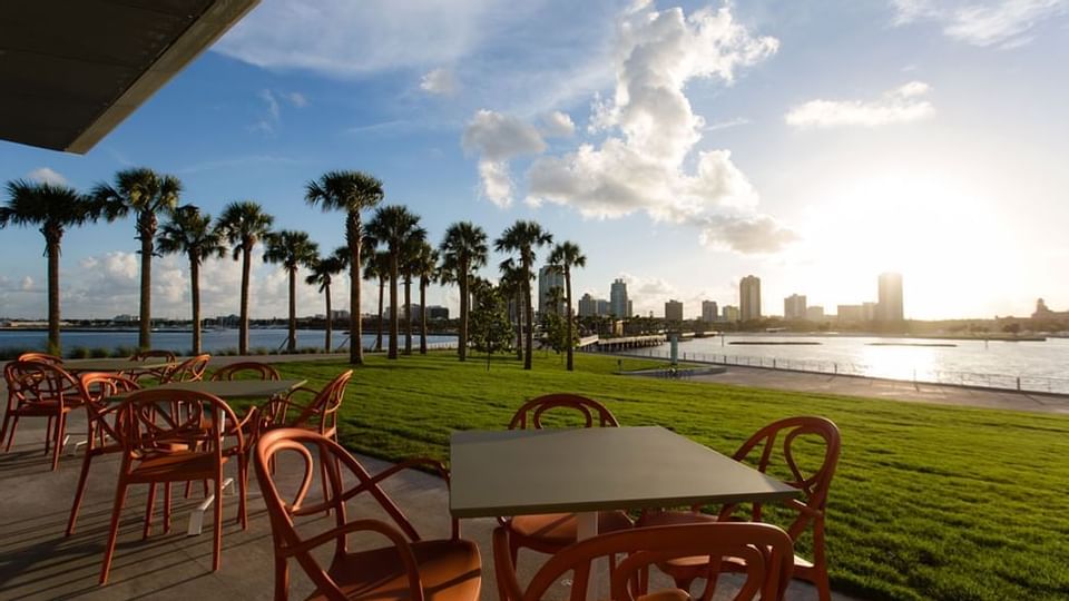 Dining tables in Driftwood café near Legacy Vacation Resorts