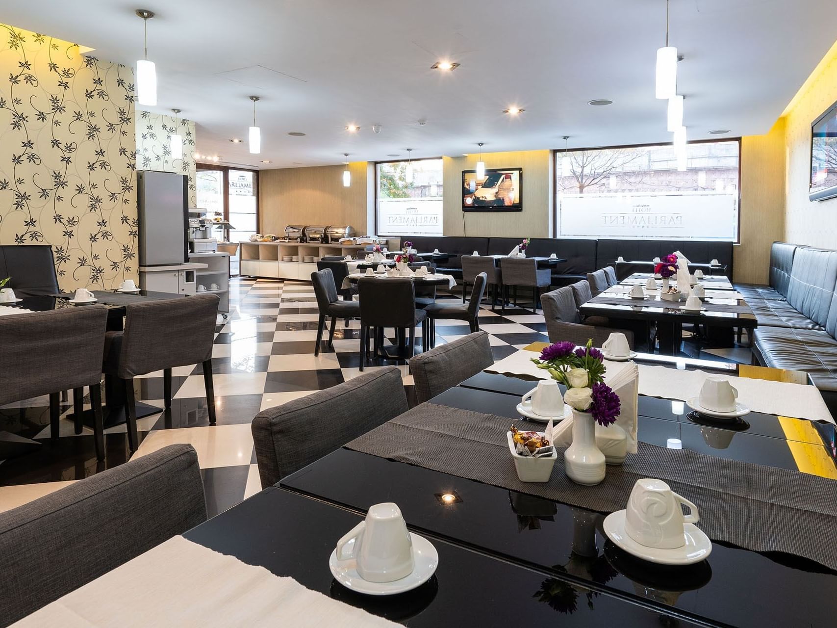 Restaurant at Parliament Hotel in Bucharest