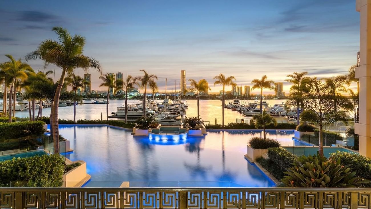 Mid-Level Condominium