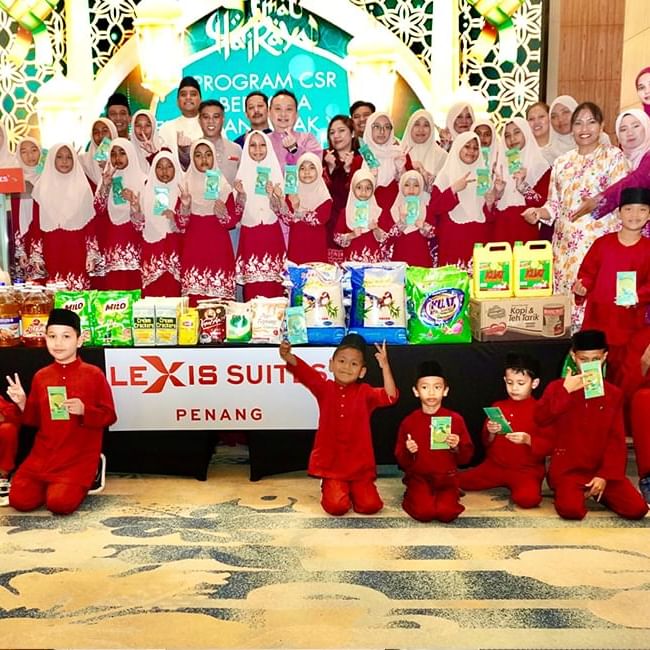 Children posing for the photo at Lexis Suites Penang - Lexis Suites Penang