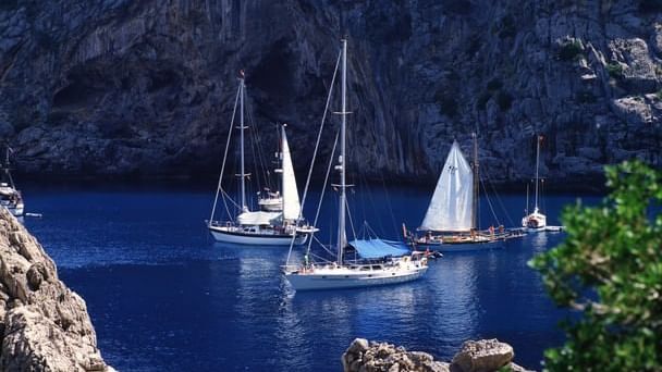 Vistas de Sa Calobra. Excursión sa foradada y cala tuent