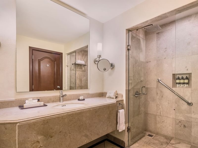 Bathroom vanity in Fiesta Club at FA Hotels & Resorts