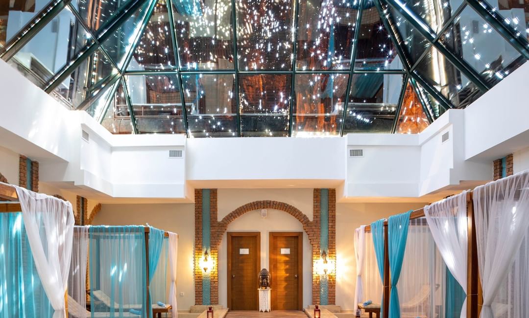 Bodrum Imperial'deki spada salon alanının içi