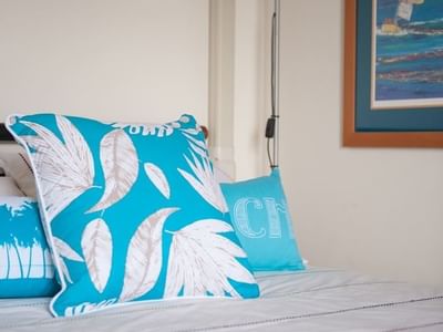 Shafston_Studio Queen Apartment