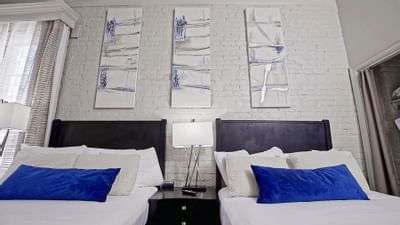 Standard Two Queen Beds Room with twin beds at La Galerie Hotel