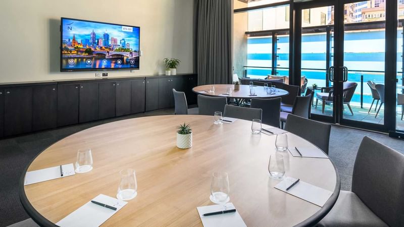 Round meeting tables in Guilford Lane 1 at Melbourne Central