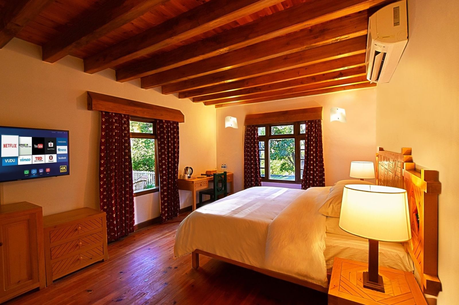 King size bed in standard room at  Serena Altit Fort