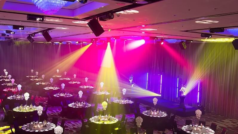Glamourous lights at Pullman albert park