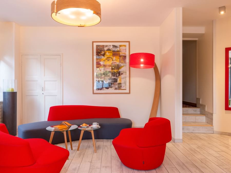 Livingroom area in the Hotel at Hotel de Perros
