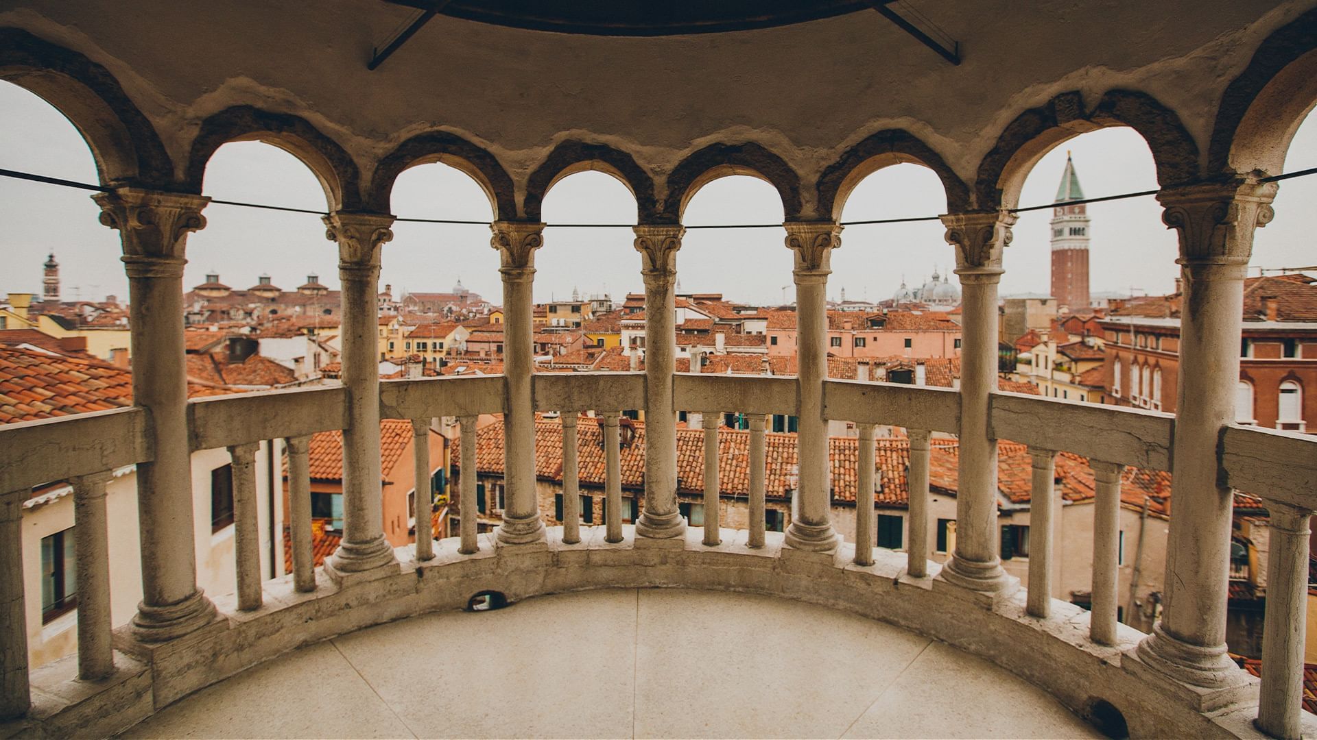 Venezia: itinerari in gondola per una romantica esperienza