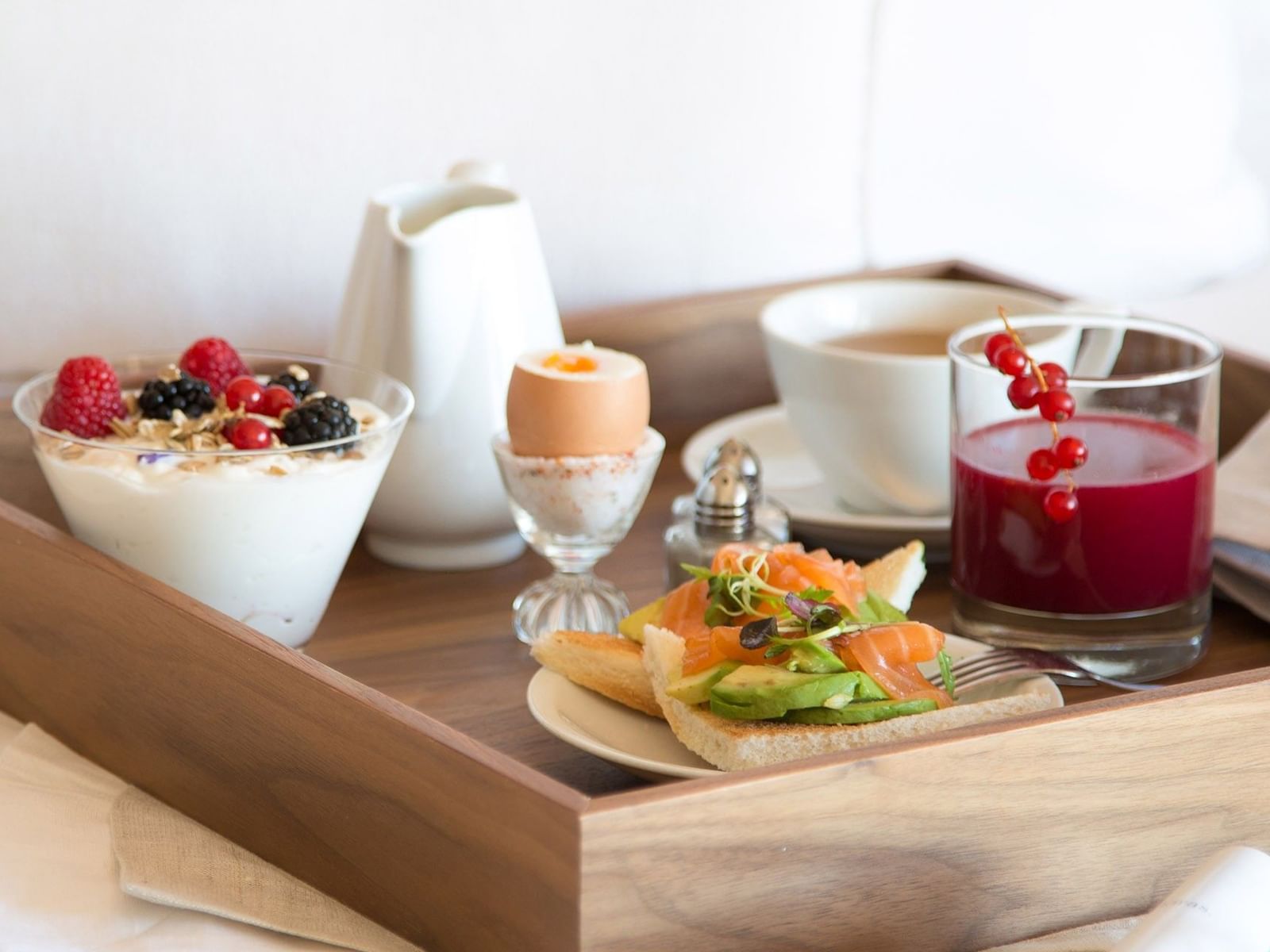 Ibiza-Gran-Hotel-Junior-Suite-im-Zimmer