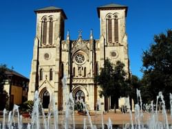 The San Fernando Cathedral near Riverwalk Plaza Hotel