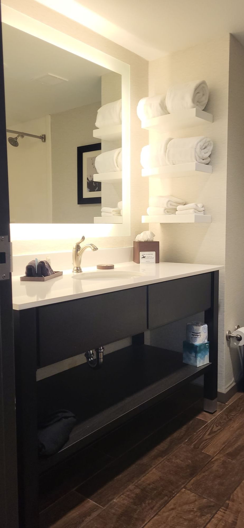 Modern bathroom featuring a clean sink with a stylish faucet in King Patio at Shangri-La Monkey Island