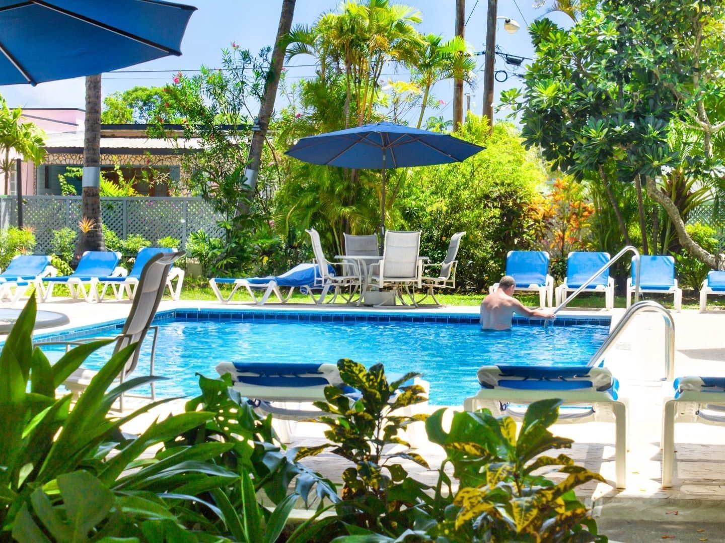 Exterior Time Out Hotel Barbados